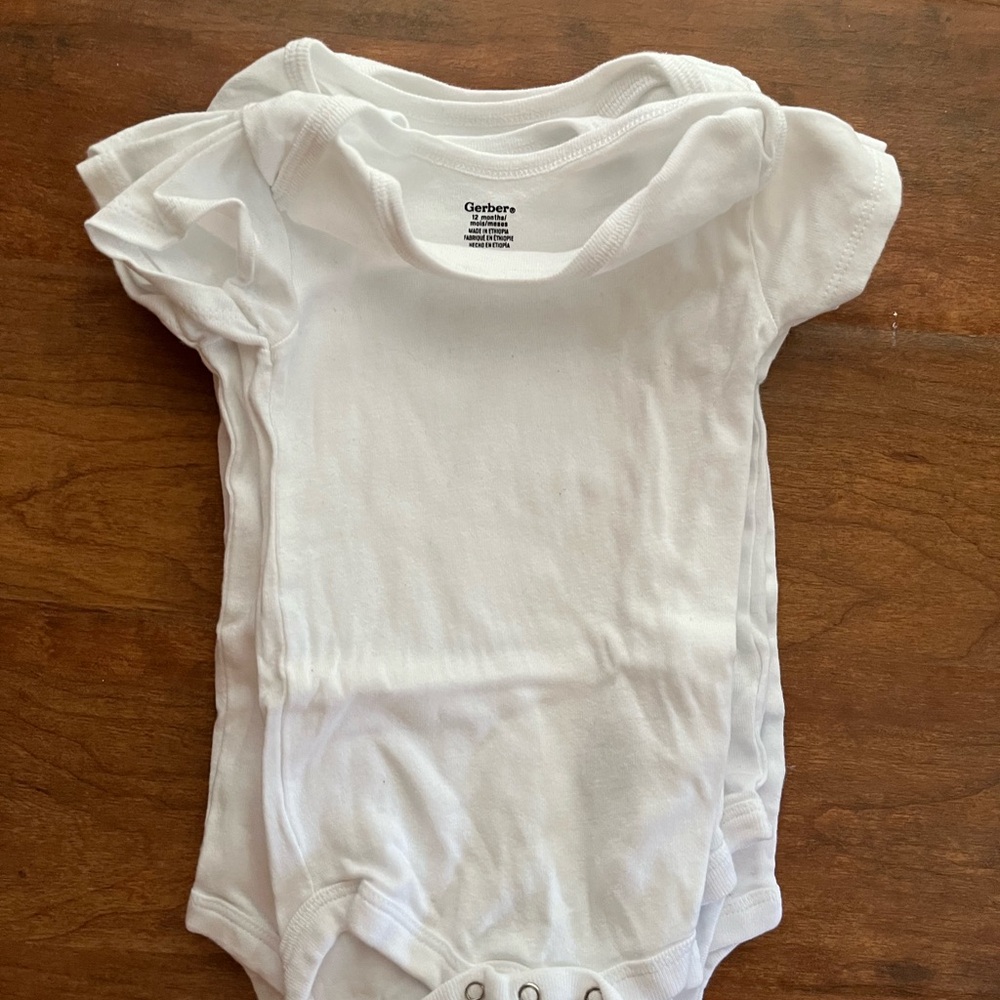 Gerber Soft White Baby Bodysuits (5)